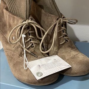 Ankle Boots Size 7.5
